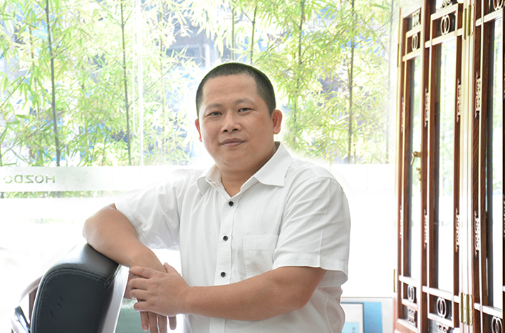 周总 (2).jpg